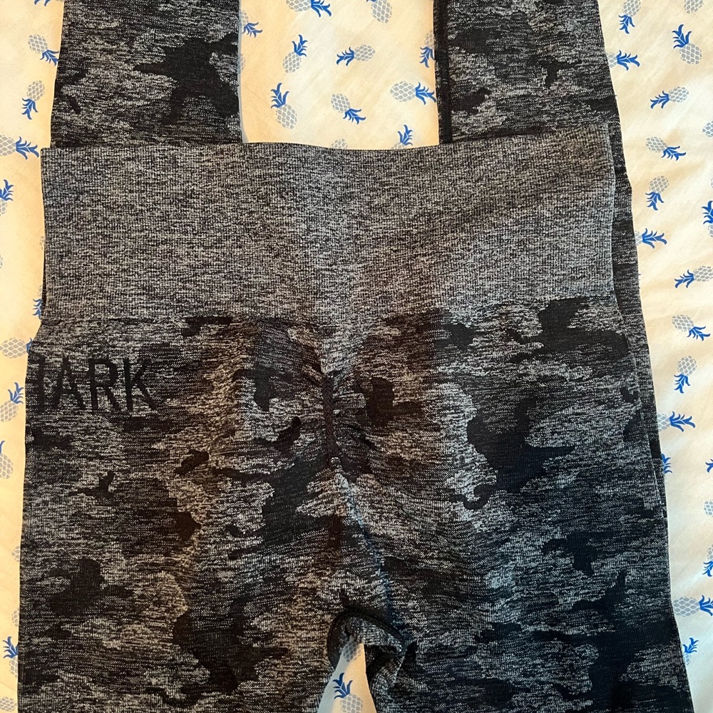 Gymshark camo